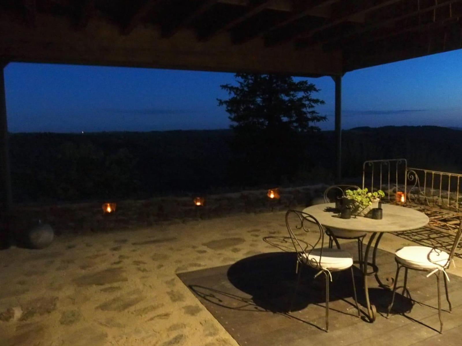 Bed and Breakfast Louradou-Sur-Ciel Jouqueviel Exterior foto